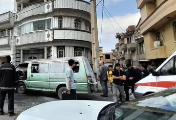 آتش‌سوزی در سرویس ون دانش‌آموزان