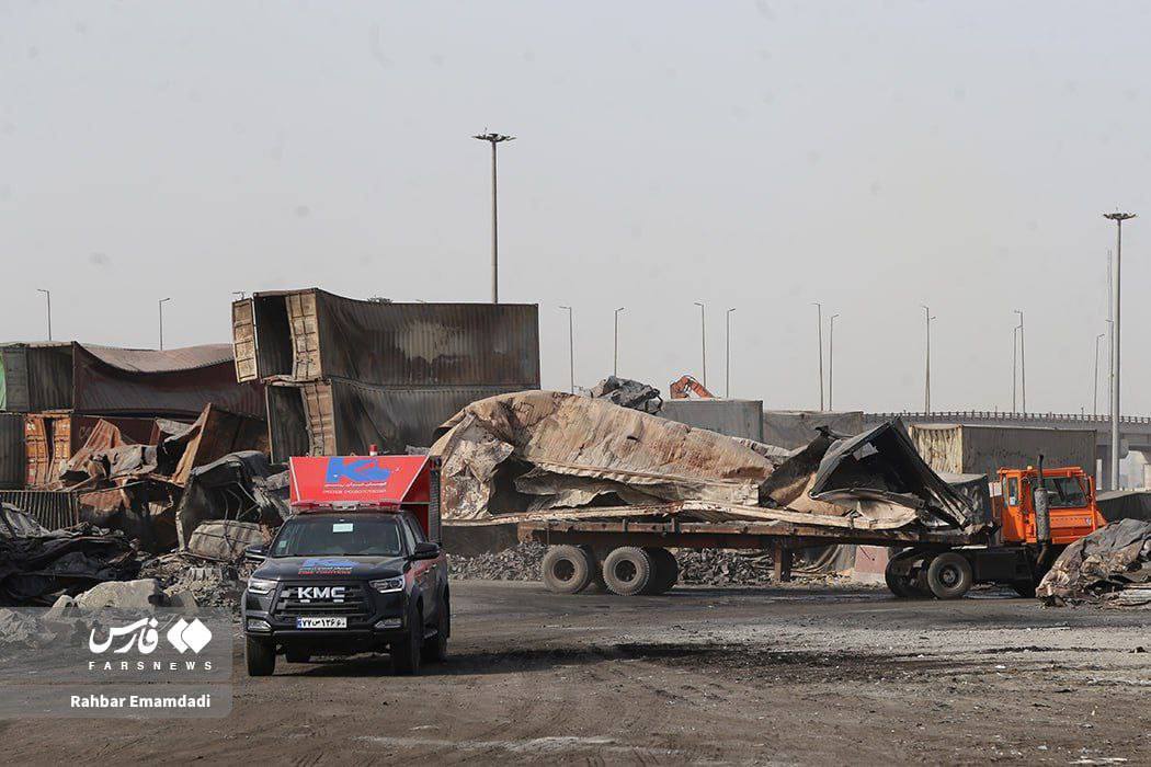 آتش سوزی در بندر رجایی