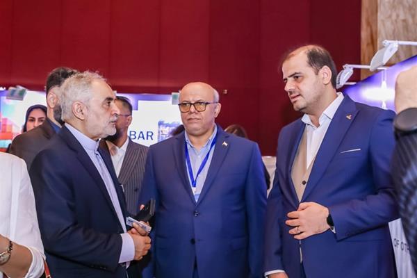 حضور نفت پاسارگاد در نخستین نمایشگاه تخصصی صنعت قیر ایران در چین/ دیدار مدیرعامل با سرکنسول جمهوری اسلامی ایران در شانگهای حضور نفت پاسارگاد در نخستین نمایشگاه تخصصی صنعت قیر ایران در چین/ دیدار مدیرعامل با سرکنسول جمهوری اسلامی ایران در شانگهای