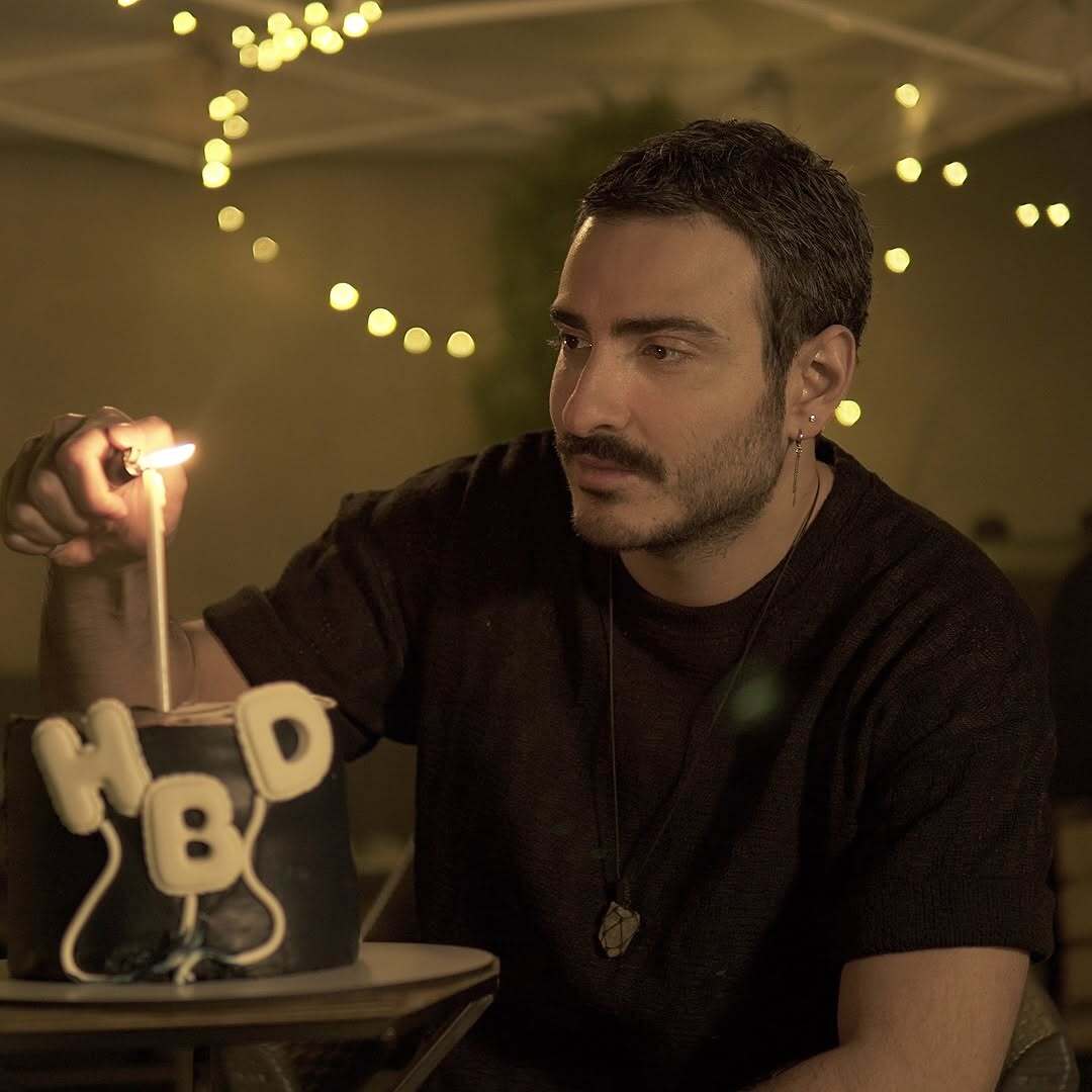 آقای بازیگر در جشن تولدش