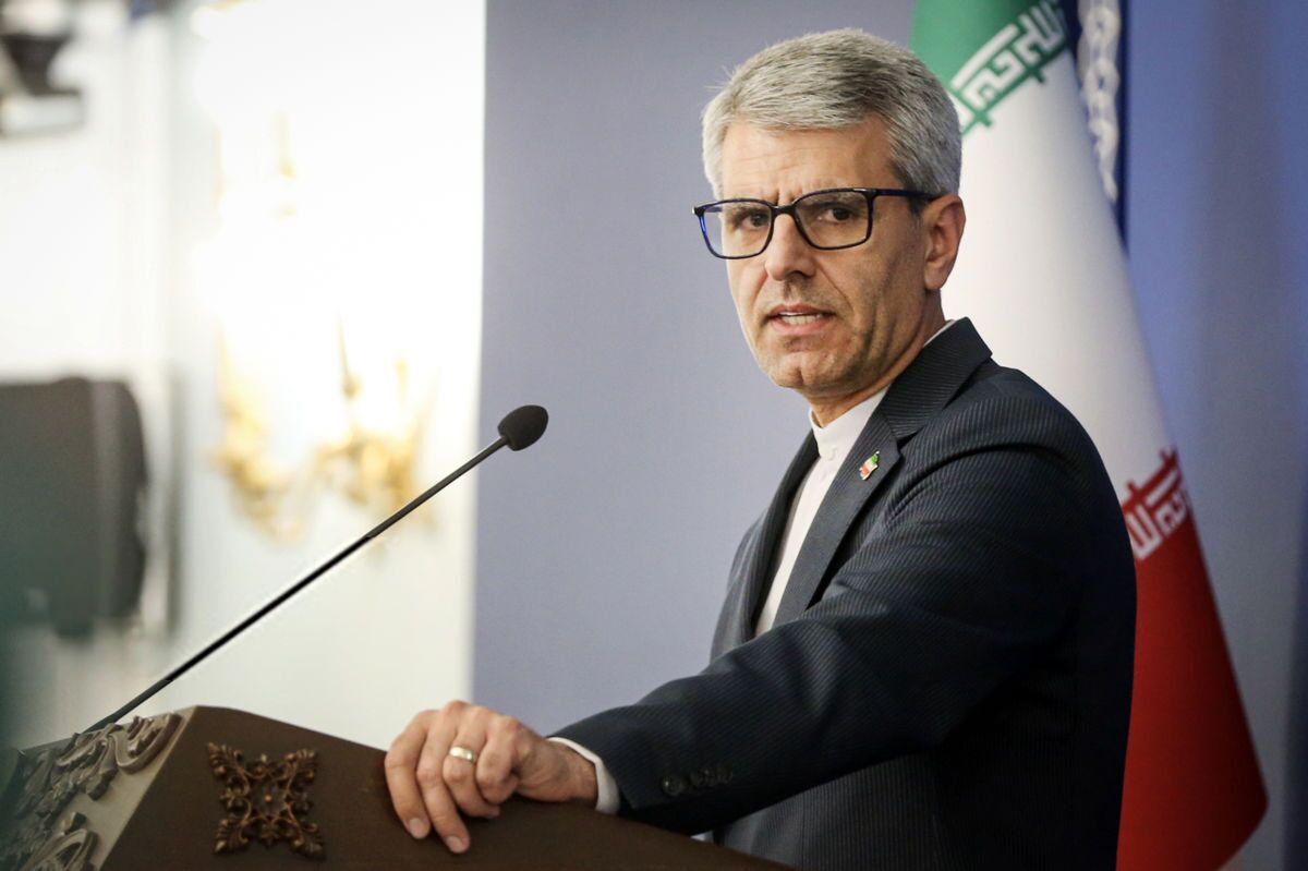 بقایی: جزایر سه گانه جزو لاینفک سرزمین ایران است بقایی: جزایر سه گانه جزو لاینفک سرزمین ایران است