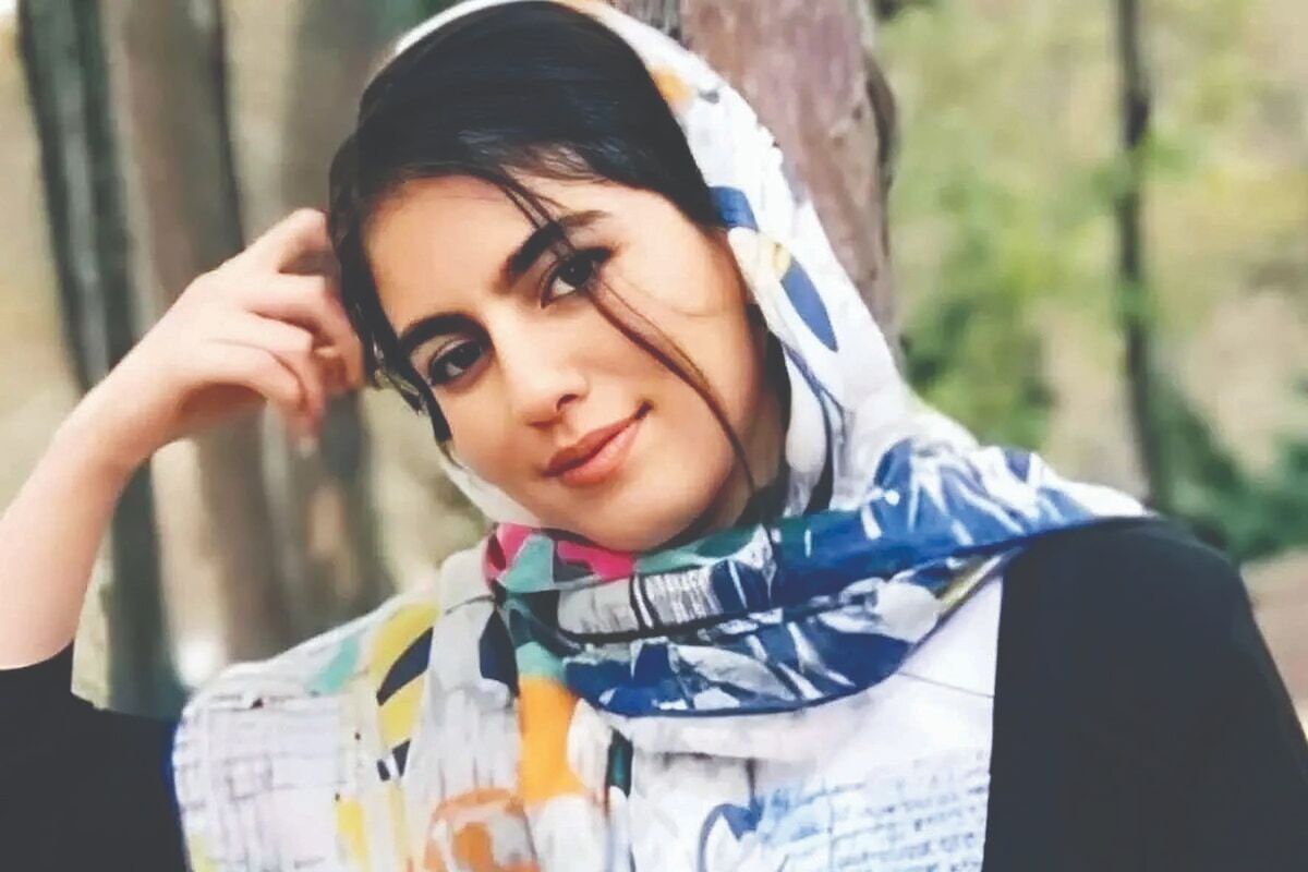 الهه خسین نژاد الهه خسین نژاد