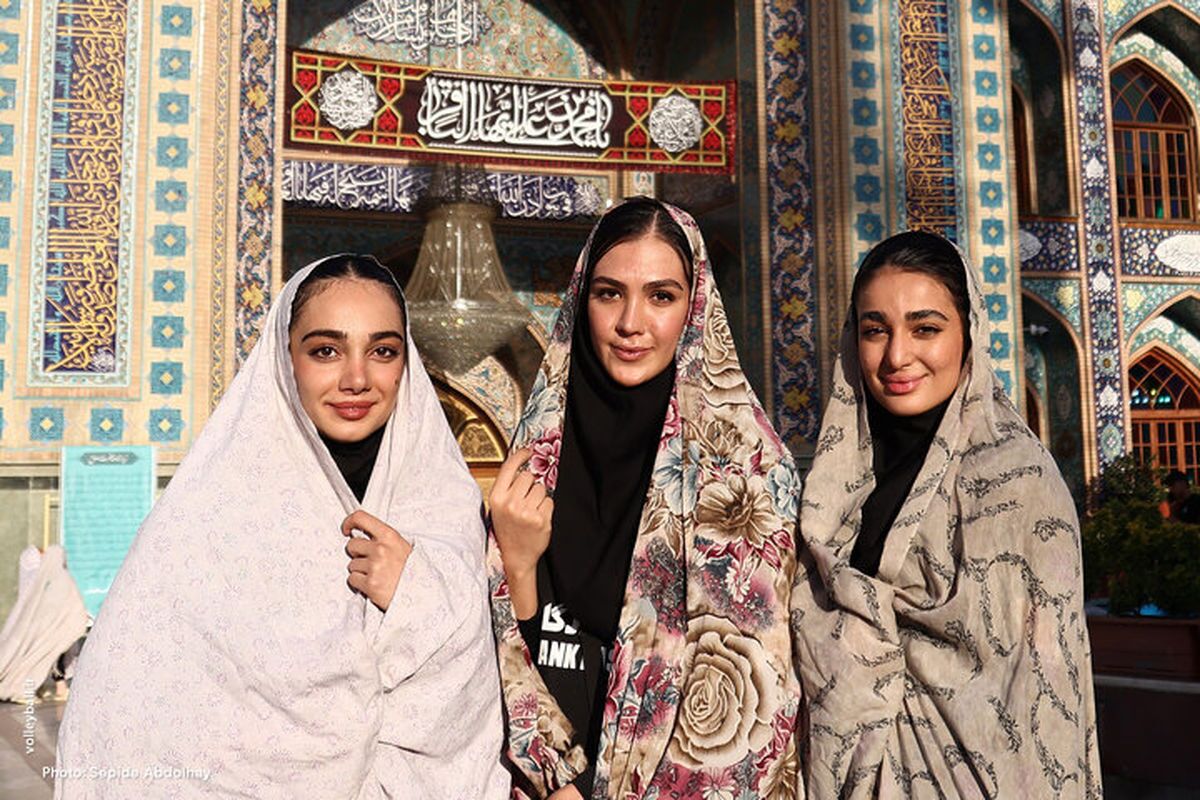 دختران والیبالیست