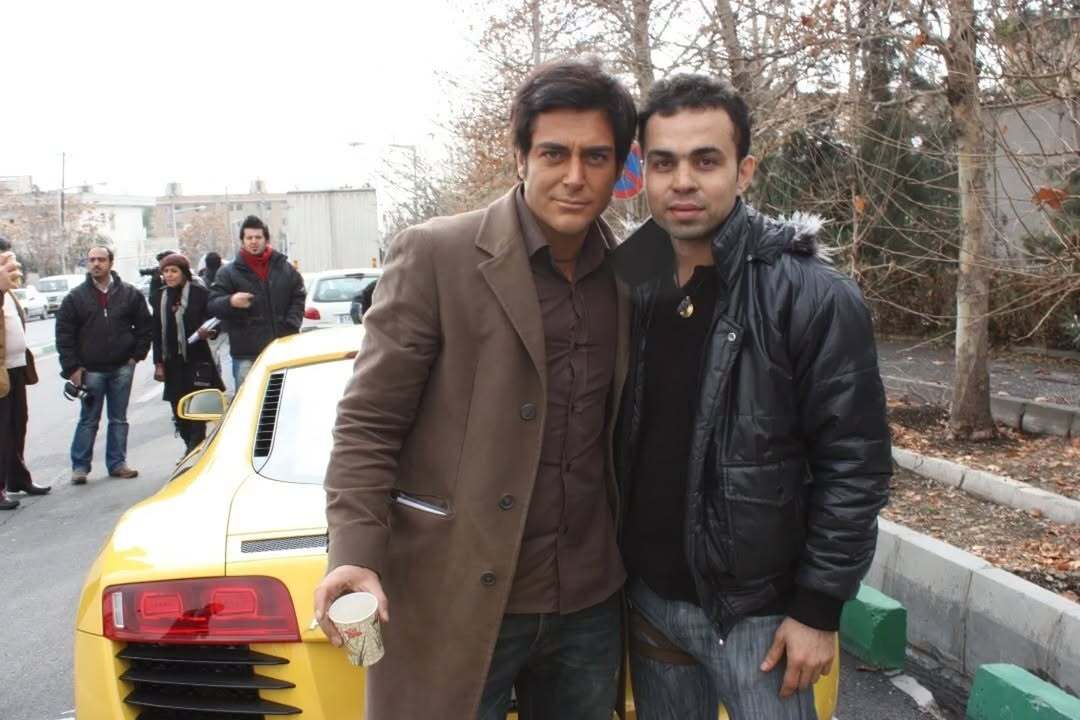 محمدرضا گلزار با مو‌های فشنی