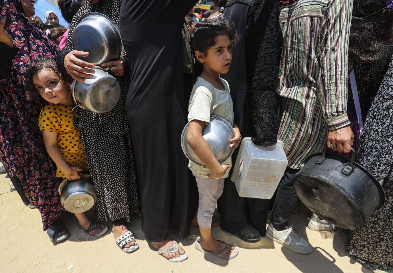 صف های طولانی غذا در نوار غزه