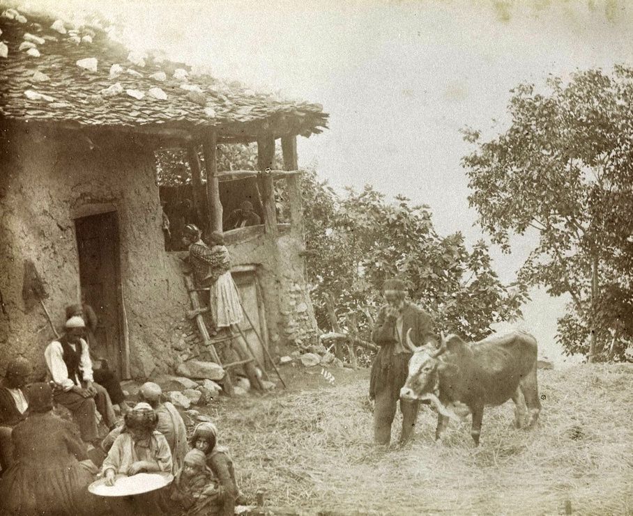 خانه‌ای روستایی در گیلان