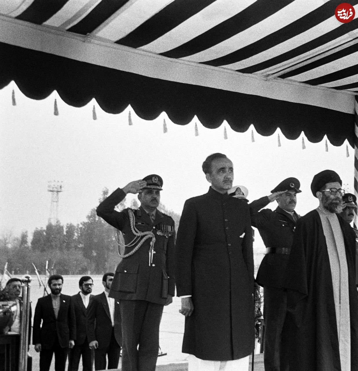 رهبر انقلاب در پاکستان