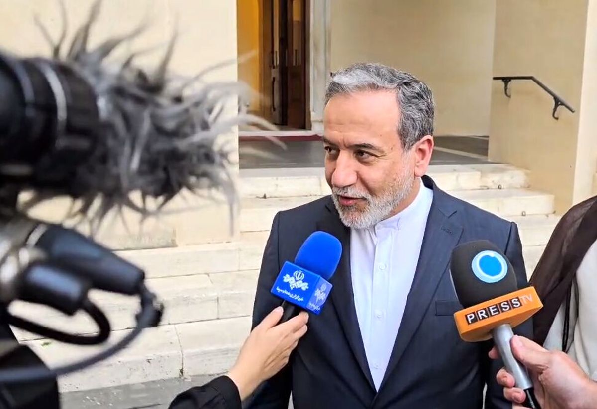 عراقچی: درباره مذاکرات میان ایران و آمریکا گفتگوهای سازنده ای با مقامات واتیکان داشتم عراقچی از گفتوگوهای سازنده با واتیکان خبر داد