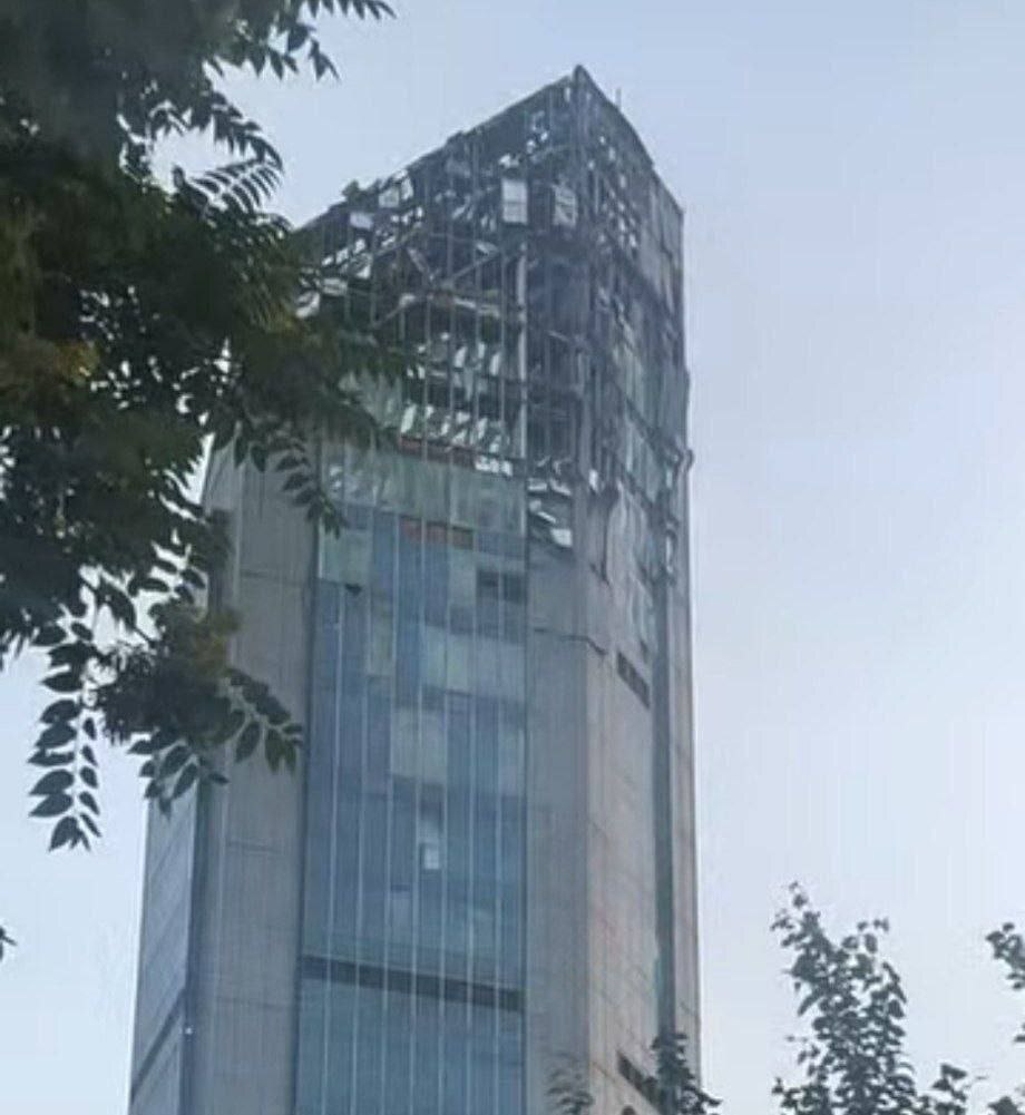 حمله رژیم صهیونیستی به تهران/ شهادت جمعی از فرماندهان سپاه +عکس حمله رژیم صهیونیستی به تهران/ شهادت جمعی از فرماندهان سپاه +عکس