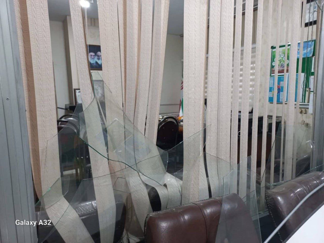 دبیرستان دخترانه در تهران پس از حمله اسرائیل