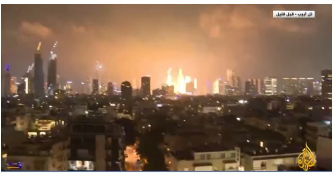 لحظه اصابت موشک موج سوم ایران به تلاویو