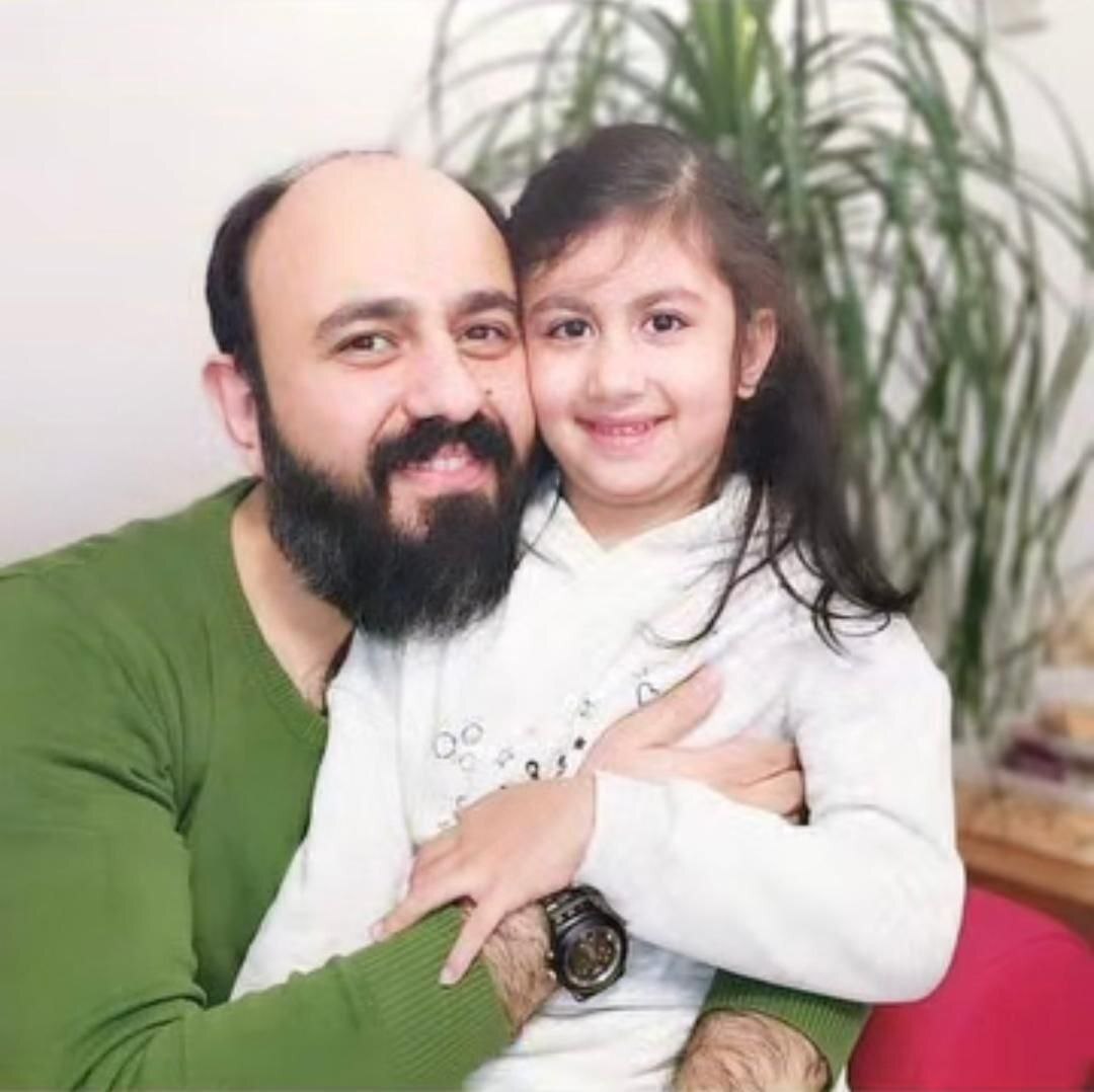 شهادت احسان اشراقی و فرزندش