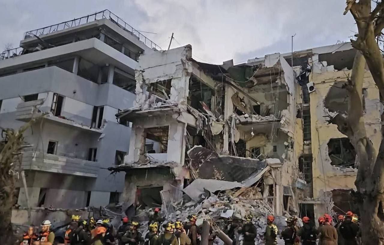 آثار اصابت موشک‌ها