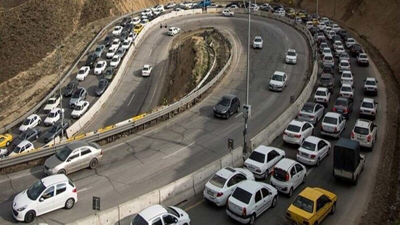 جاده چالوس به مرزن آباد