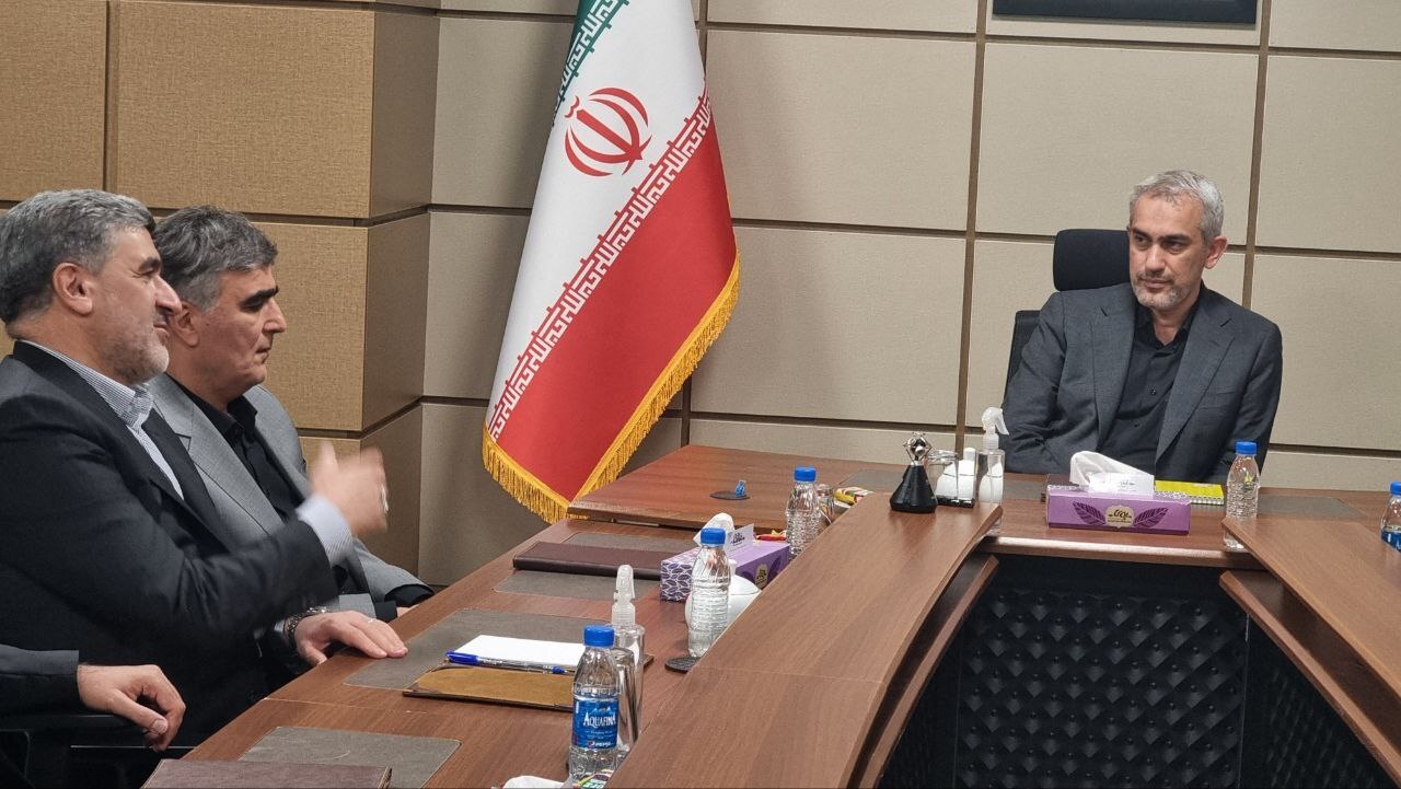 شورای‌عالی بورس با ریاست مدنی‌زاده