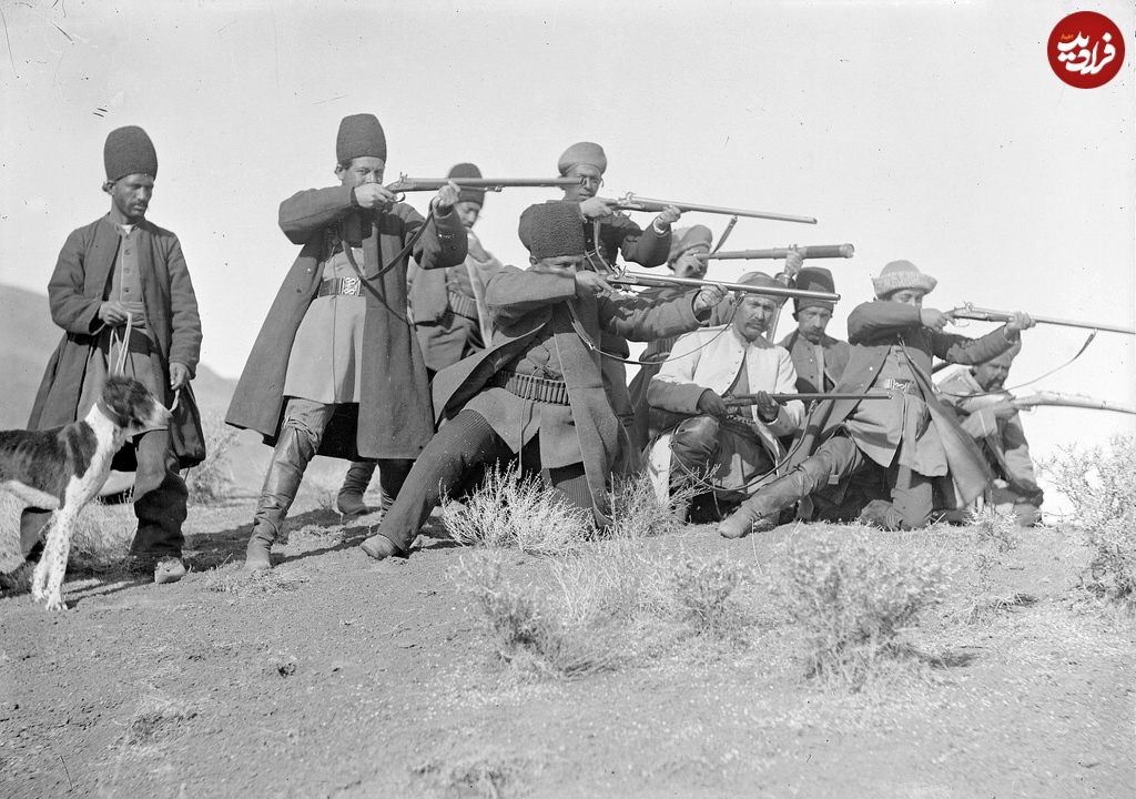 ژست شکارچی‌های ناصرالدین شاه