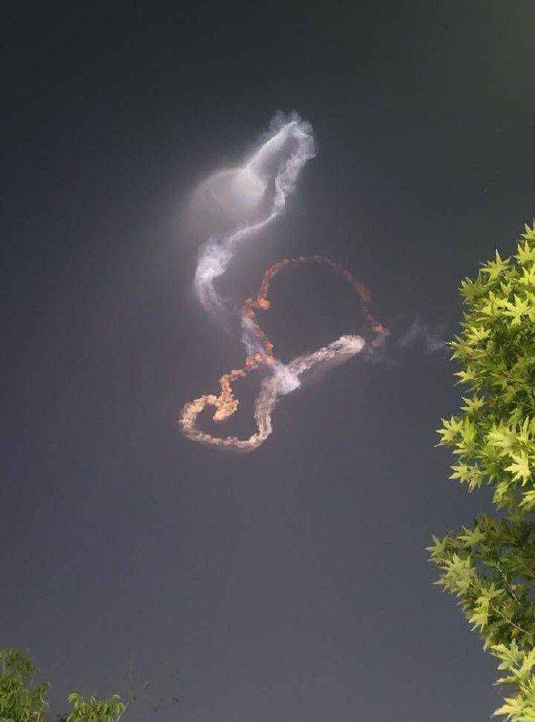 موشک سجیل در آسمان