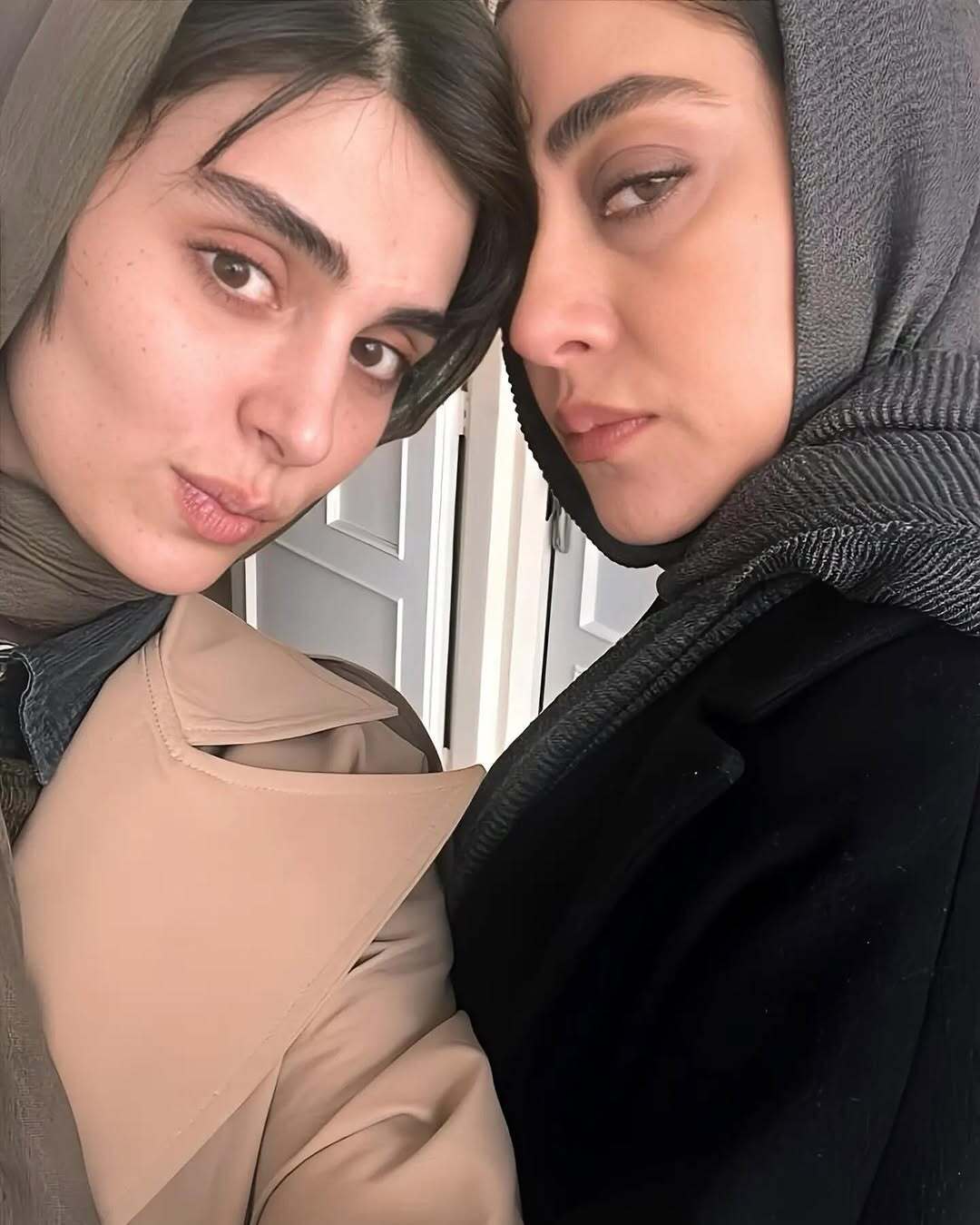 پشت‌صحنه سریال آبان