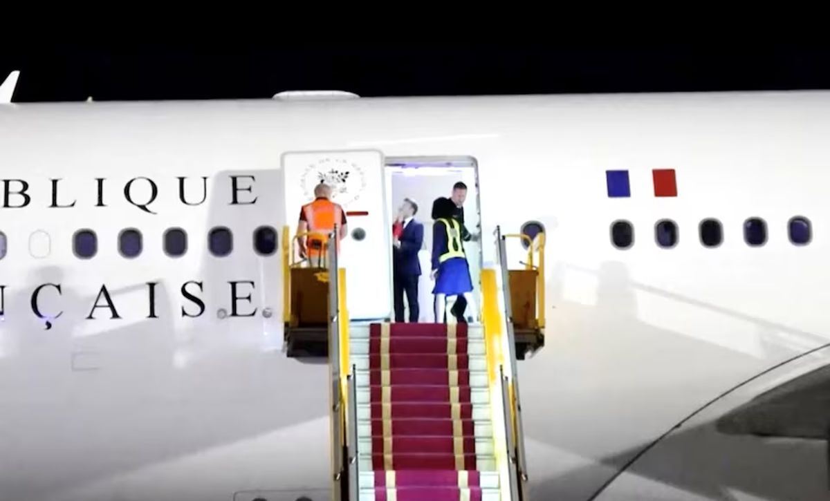 توضیح الیزه درباره صحنه بحث‌برانگیز رئیس‌جمهور فرانسه و همسرش