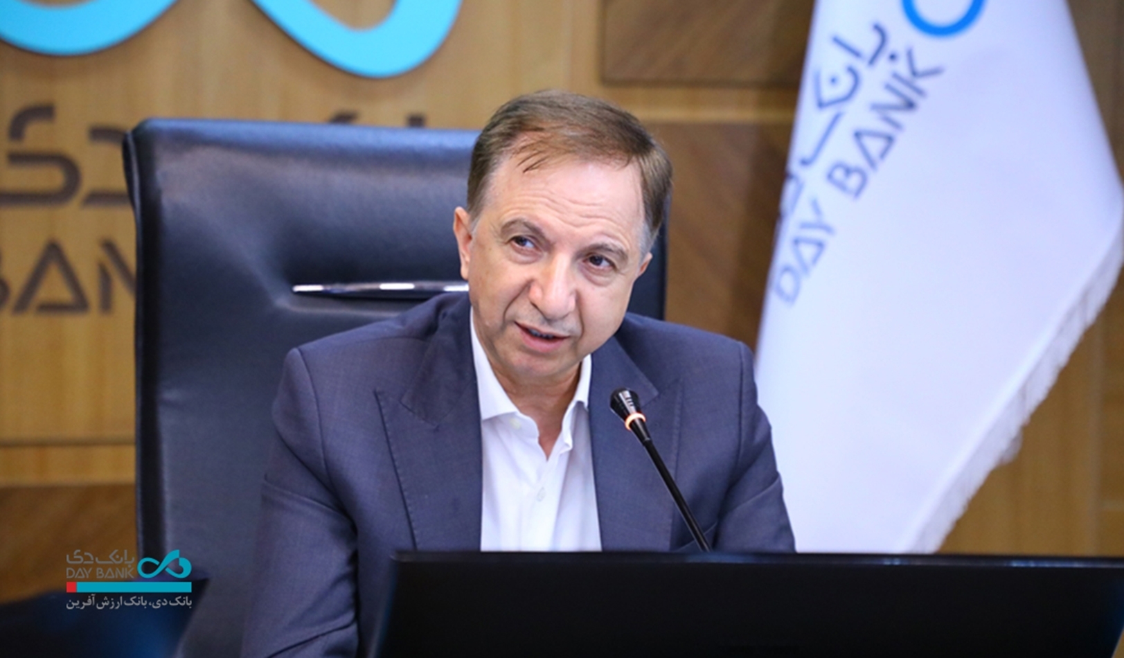 حرکت شتابان «بانک دی» در مسیر تقویت منابع و توسعه خدمات تعهدی حرکت شتابان «بانک دی» در مسیر تقویت منابع و توسعه خدمات تعهدی