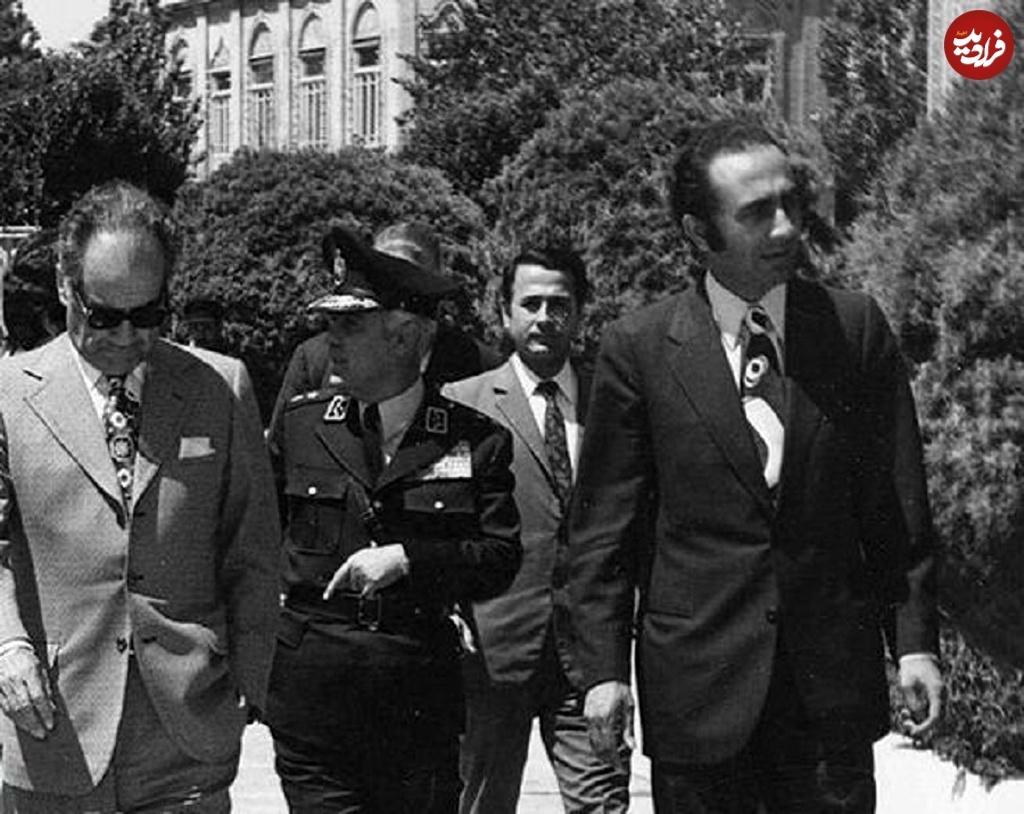 پرویز ثابتی رئیس اداره سوم ساواک