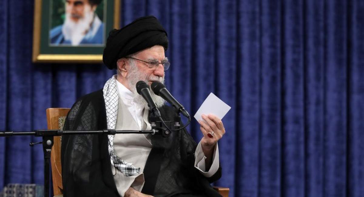 رهبر انقلاب