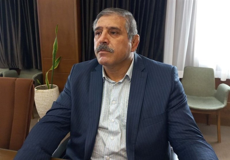 انتقاد تند از علیرضا دبیر