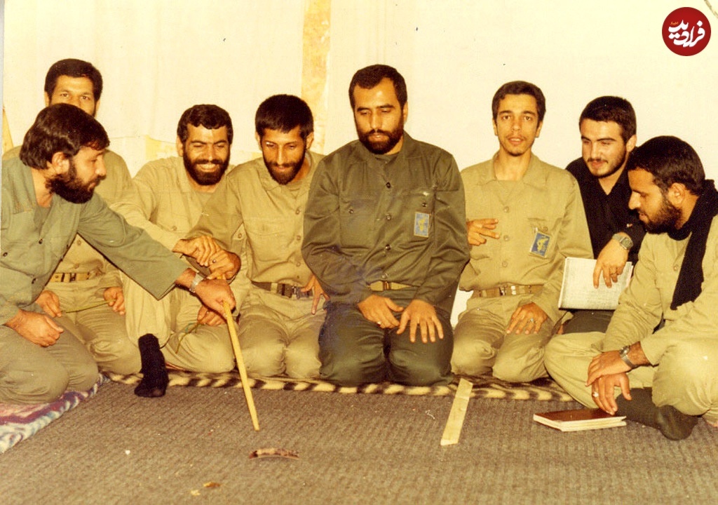 تصویری تاریخی از سرلشکر باقری