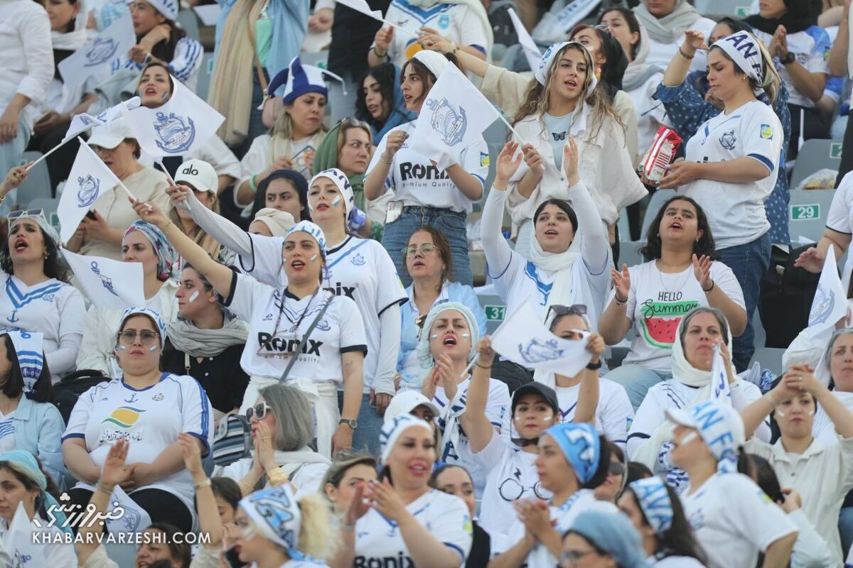 تصاویر جذاب از حضور بانوان در فینال جام حذفی