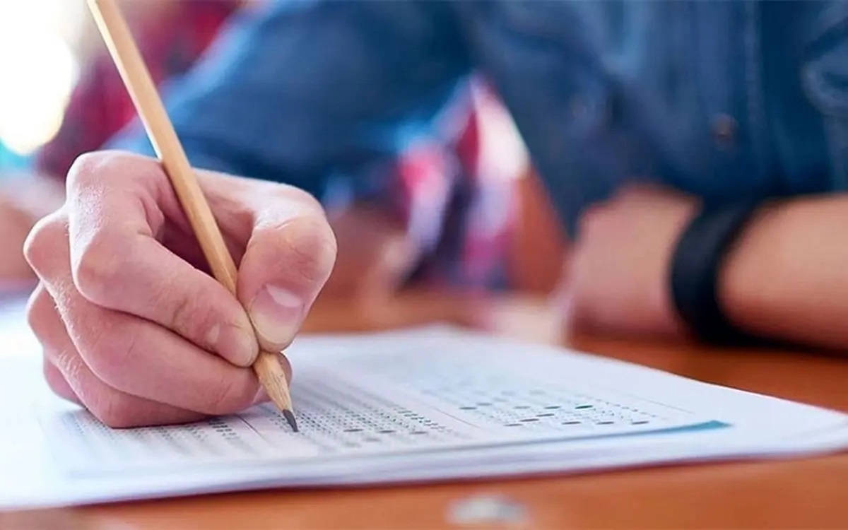 زمان اعلام نتایج امتحانات دانش‌آموزان