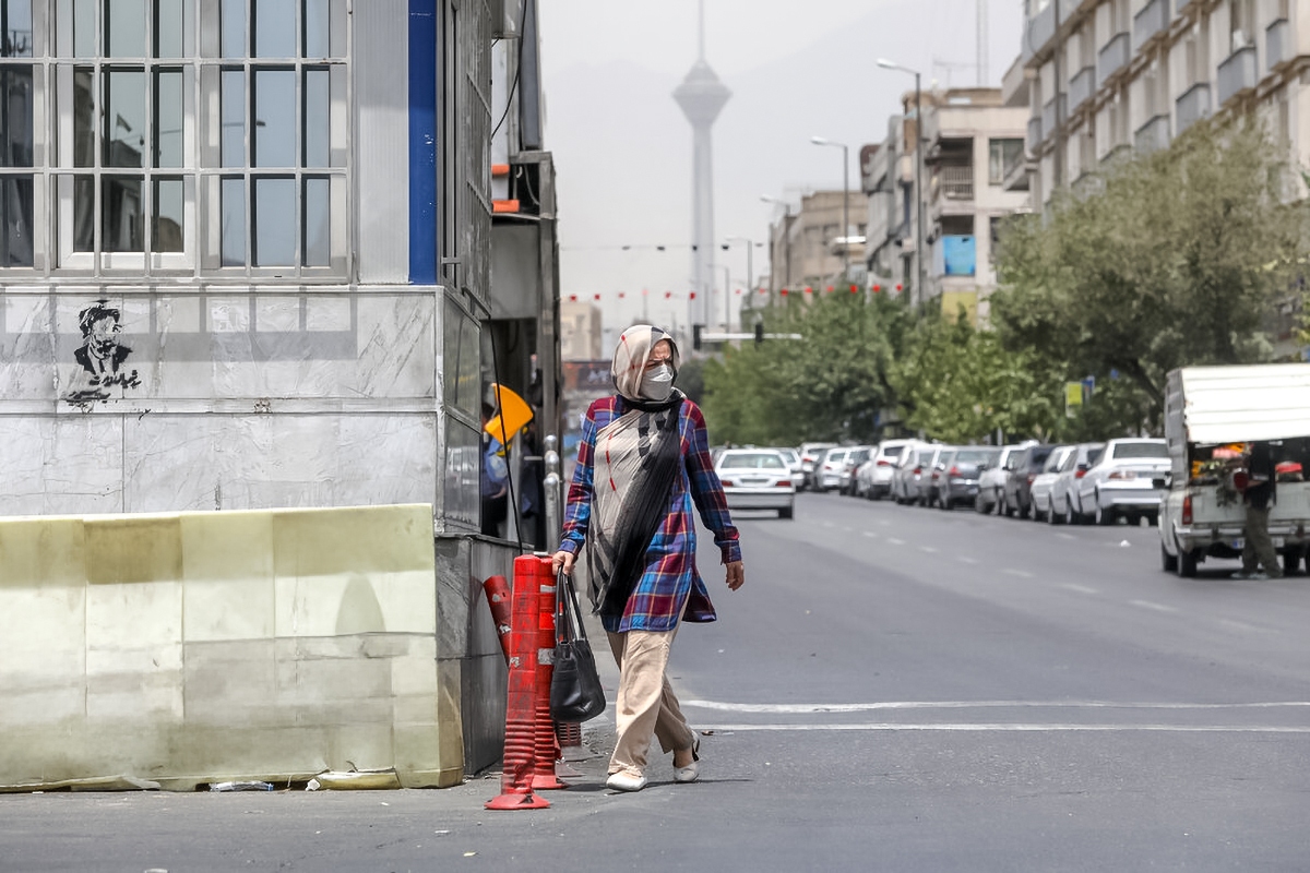 ایران غرق در غبار