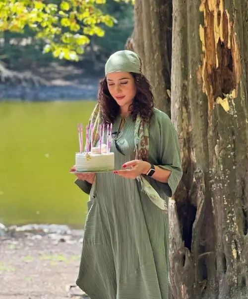 پریناز ایزدیار