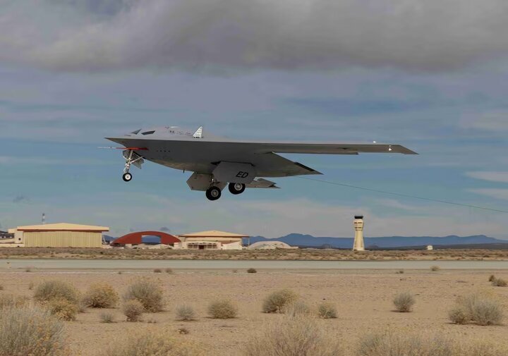 بمب‌افکن آمریکا