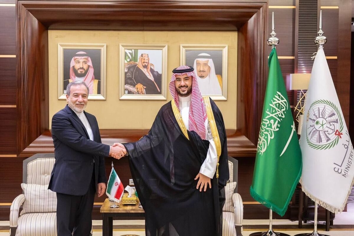 خالد بن سلمان و عراقچی