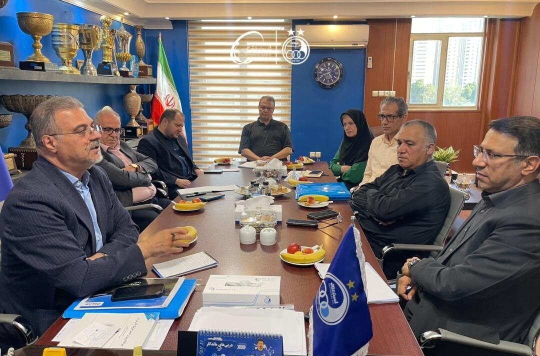 تیم استقلال