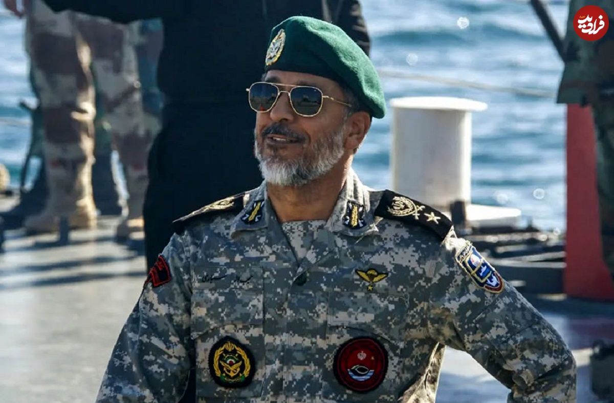 ژست خاص دریادار سیاری