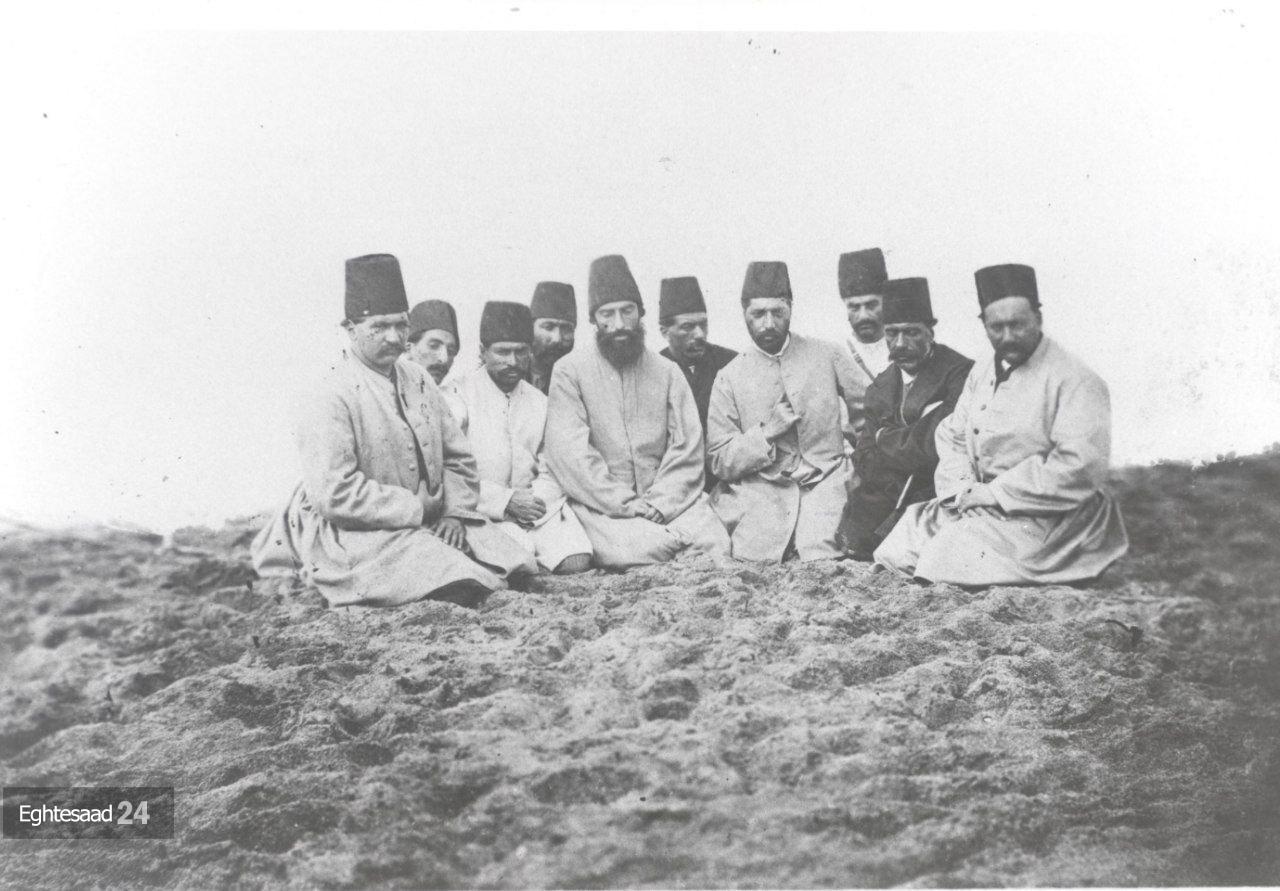 درباریان قاجاری