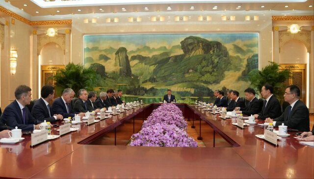 دیدار عباس عراقچی با رئیس‌جمهور چین