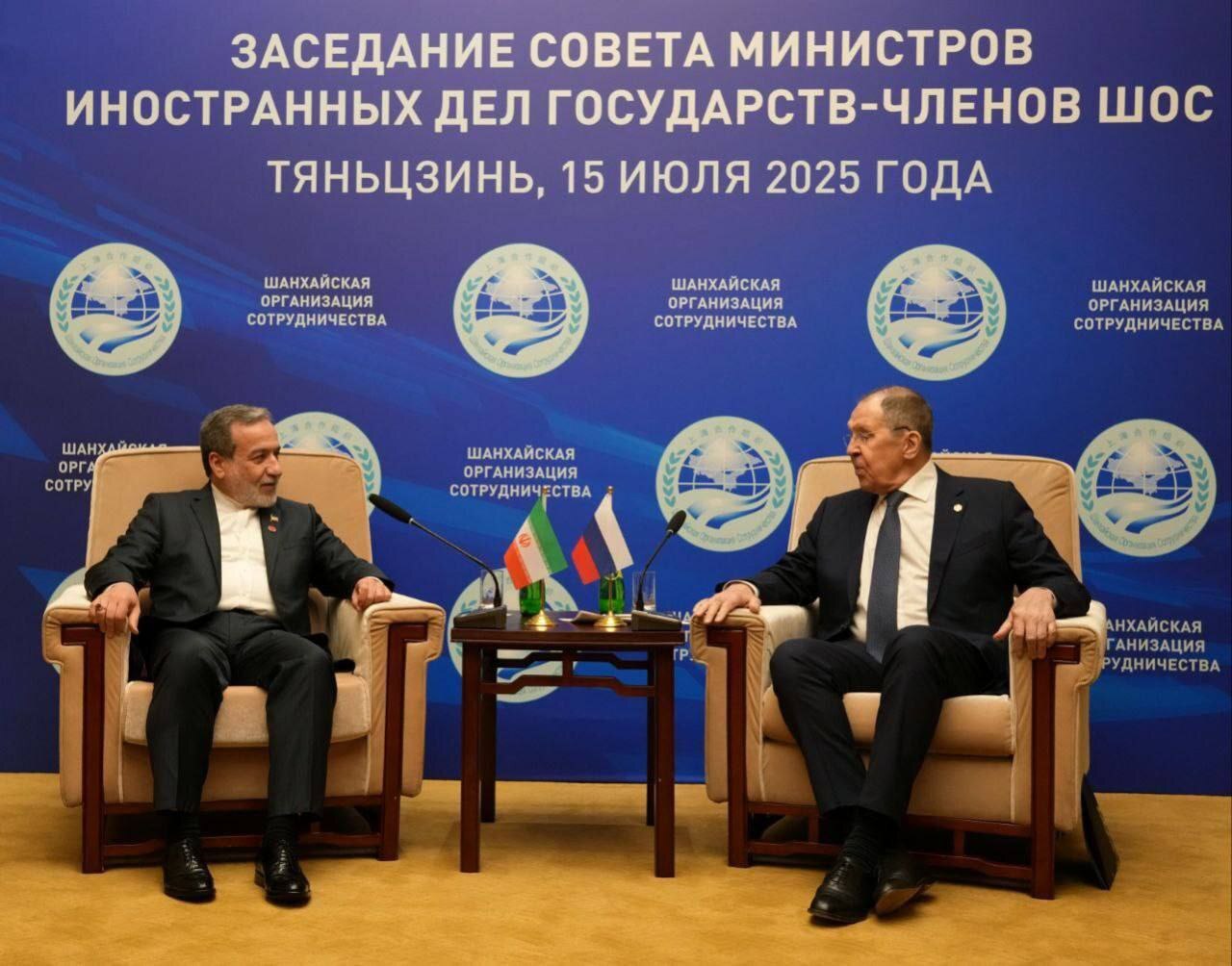 عراقچی و لاوروف