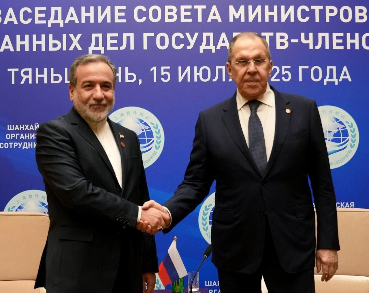 عراقچی و لاوروف