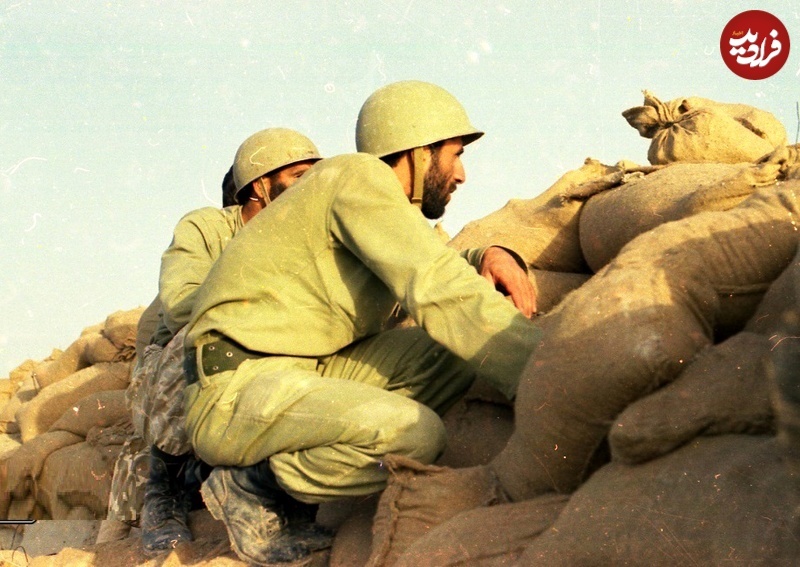 سردار اسماعیل قاآنی در خاکریز جبهه