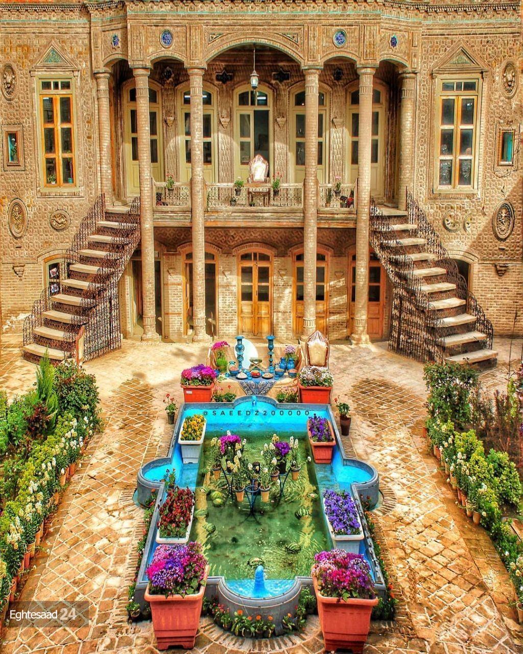 معماری خاص و دیدنی خانه داروغه مشهد