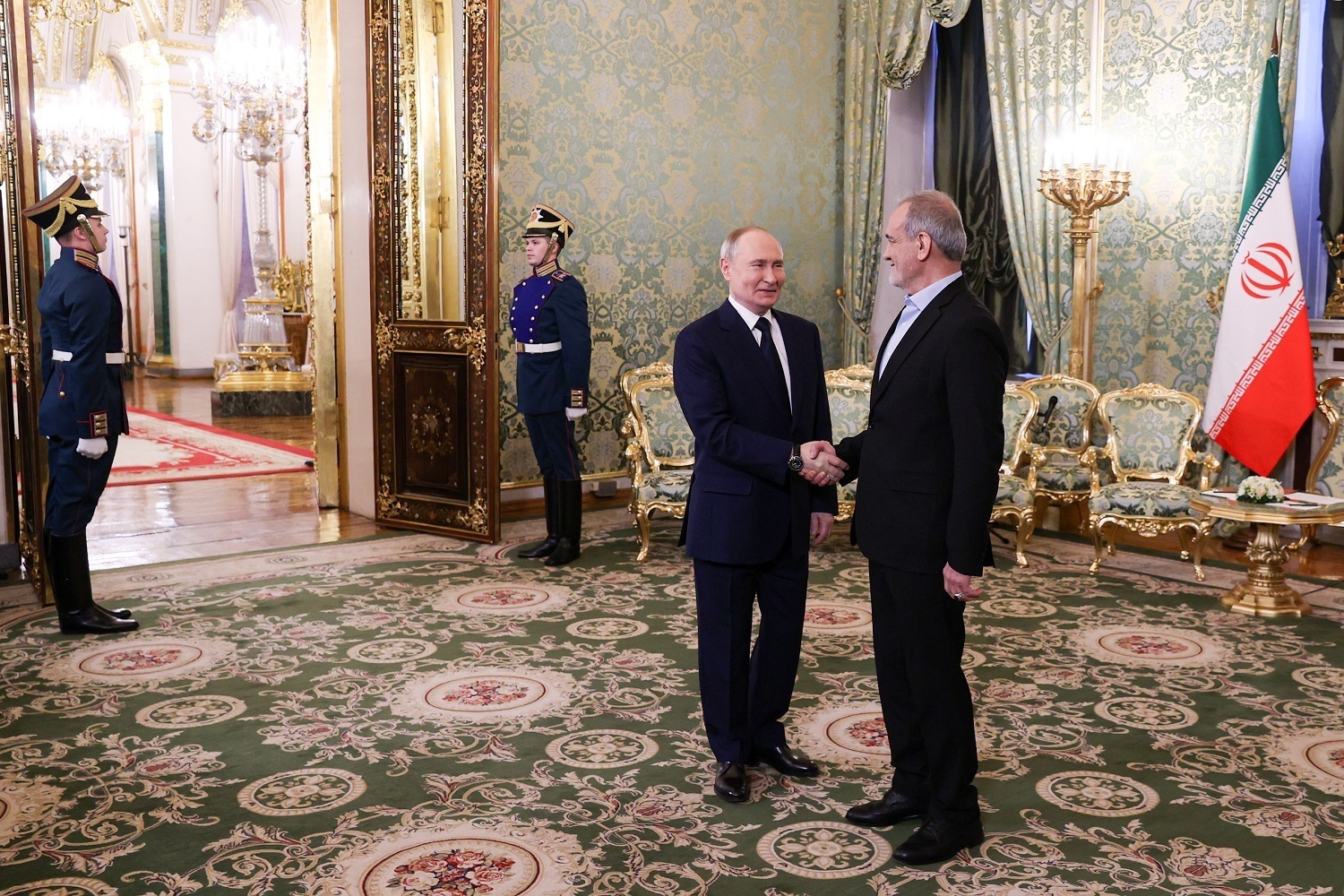 چرخشهای روسیه در قبال برنامه هستهای ایران چرخشهای روسیه در قبال برنامه هستهای ایران