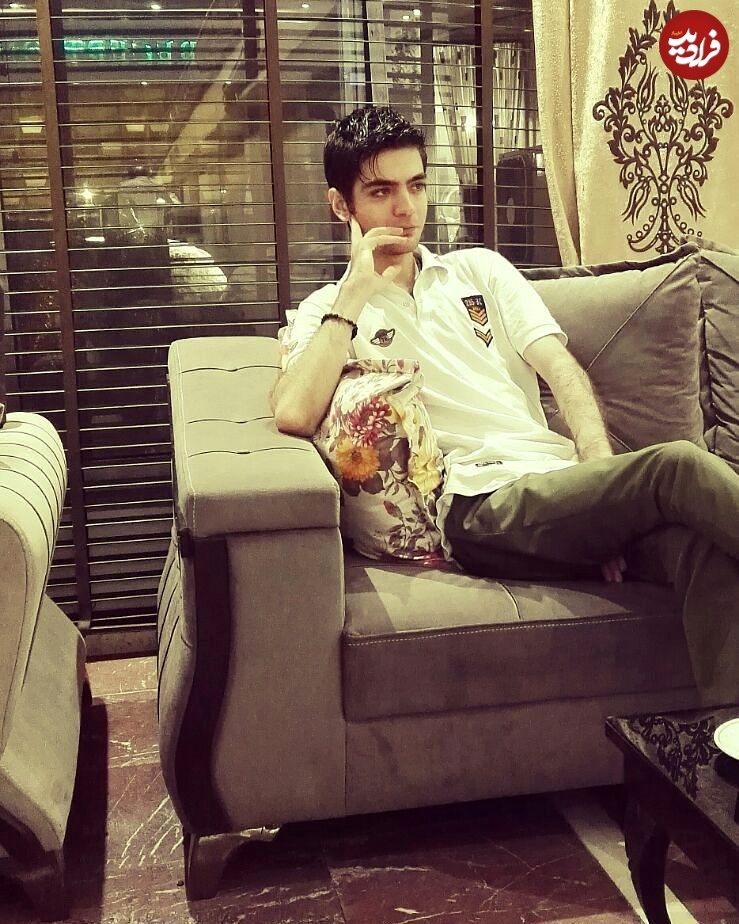 متین عزیزپور