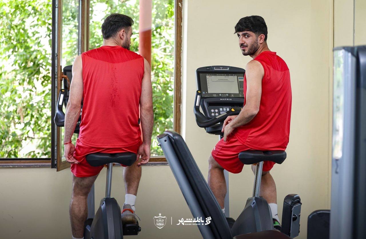 اورونوف و محمد خدا بنده لو