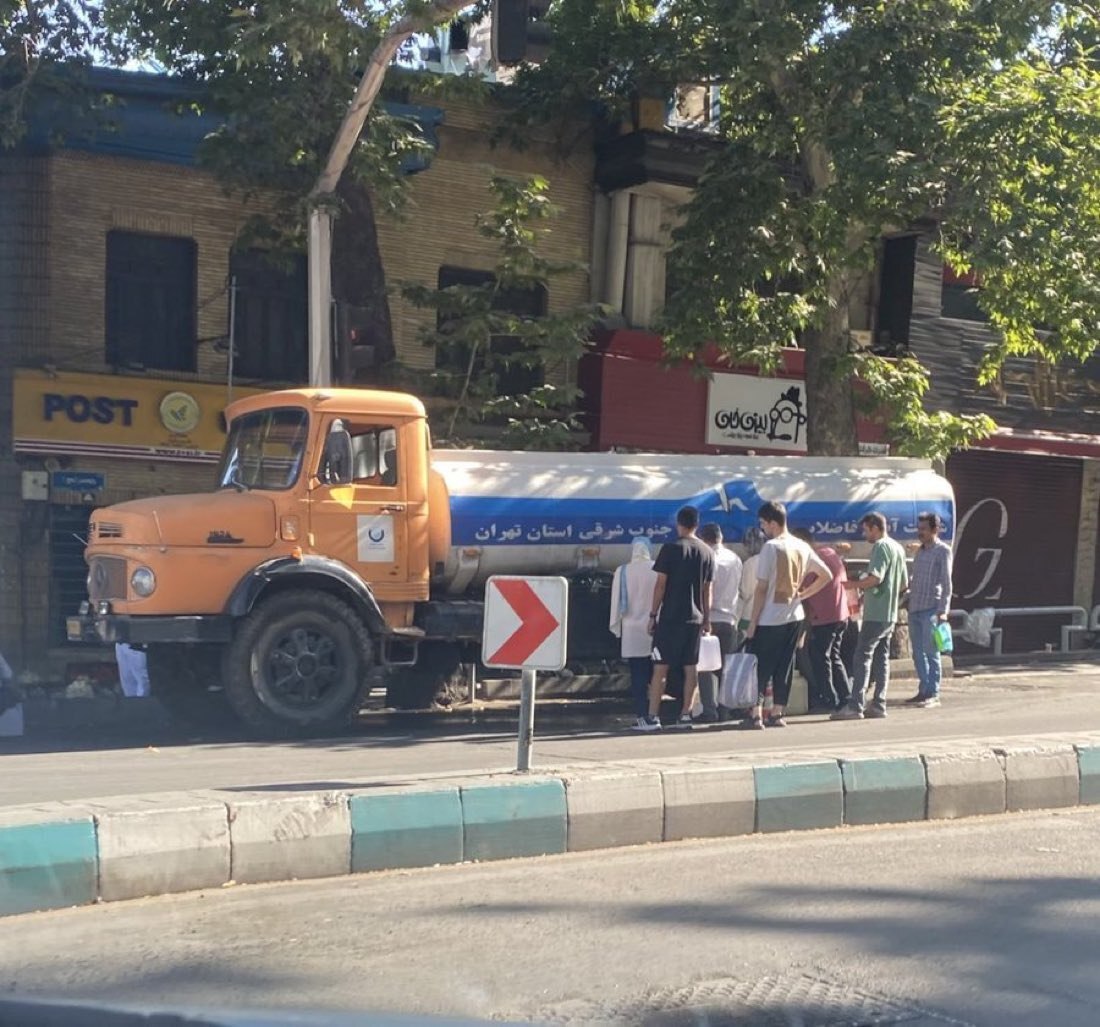 تانکر آب در تهران