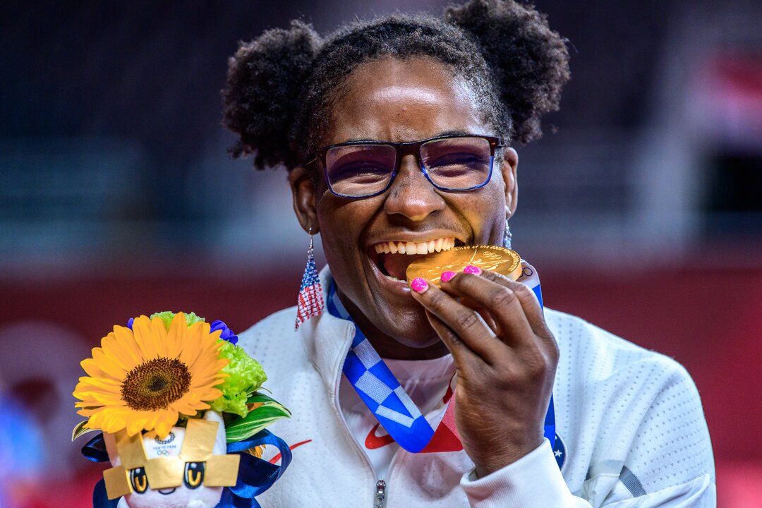 تامیرا منسا استوک