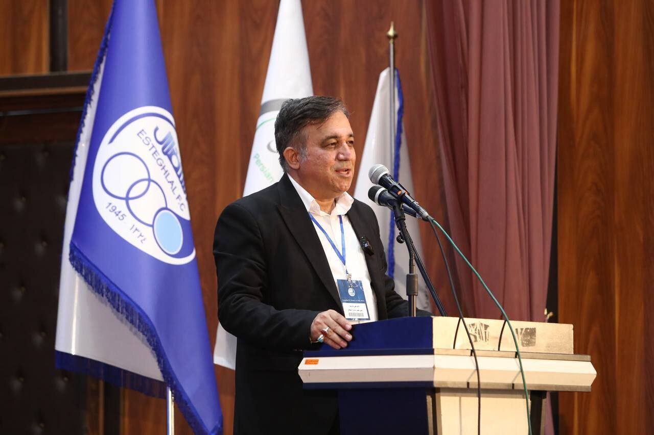 علی تاجرنیا