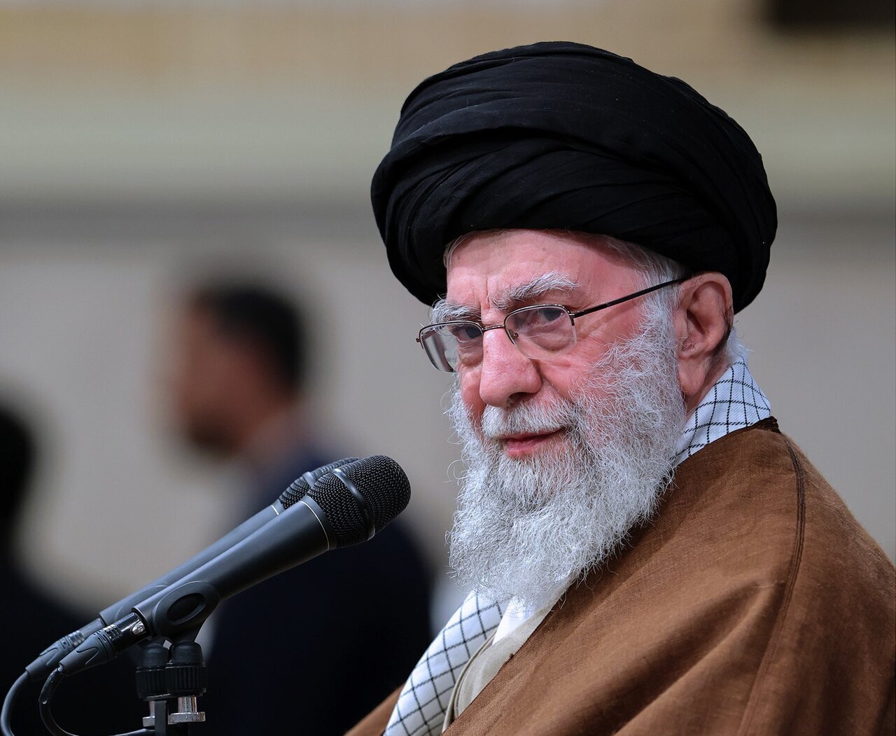 رهبر عالی ایران پیامی به ترامپ فرستاد