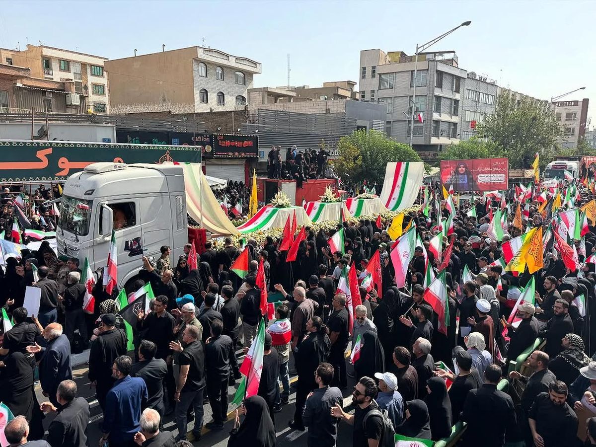 تشییع شهدای اقتدار